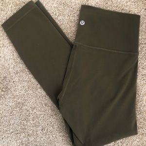 Lululemon Wunder Under 25” leggings